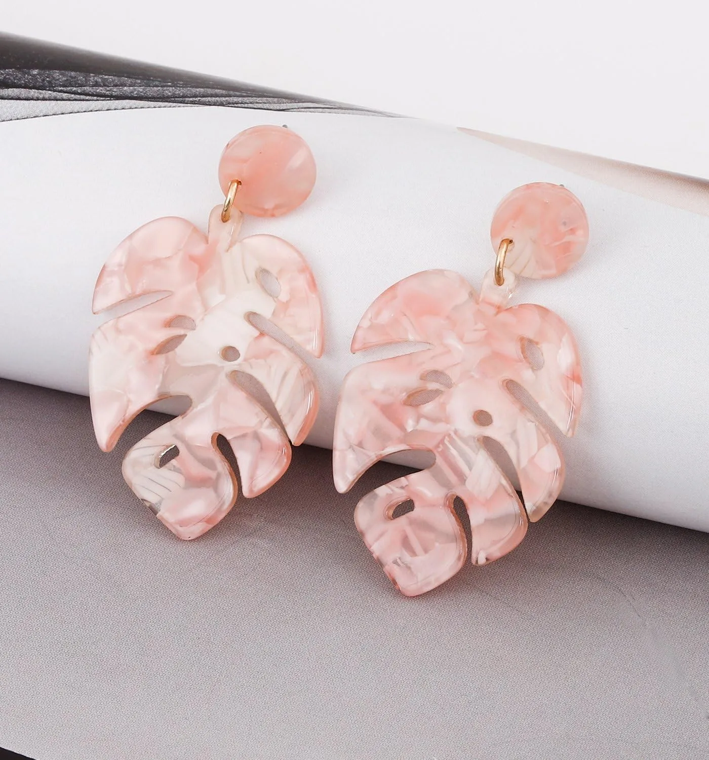 Acrylic Earrings For Women Statement Palm Leaf Earrings Resin monstera Drop Dangle Earrings Fashion Jewelry