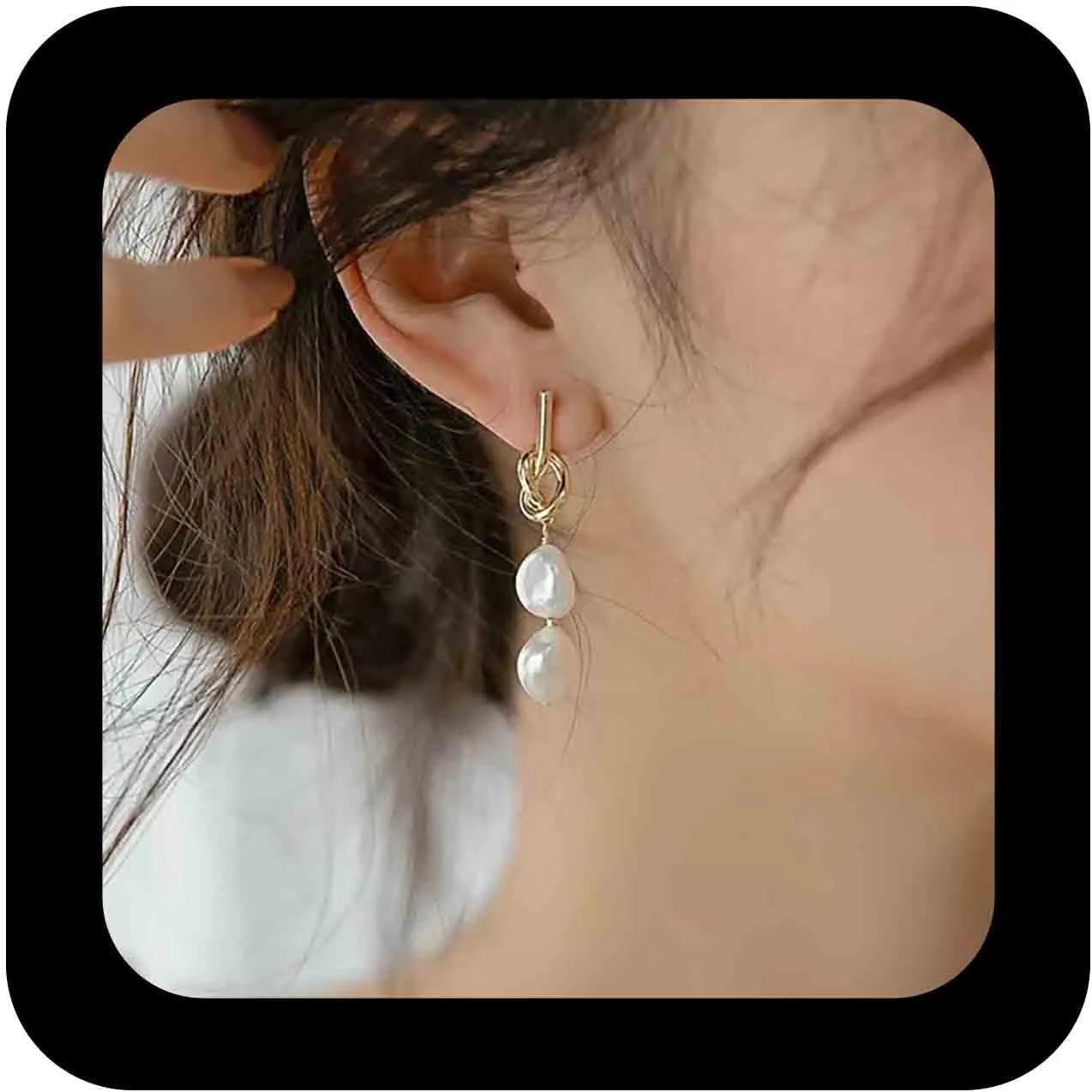 Bohemian Pearl Tassel Dangle Earrings Gold Baroque Pearl Drop Earrings Long Pearl Tassel Chain Earrings Minimalist Pearl Stud Earrings Jewelry for Women