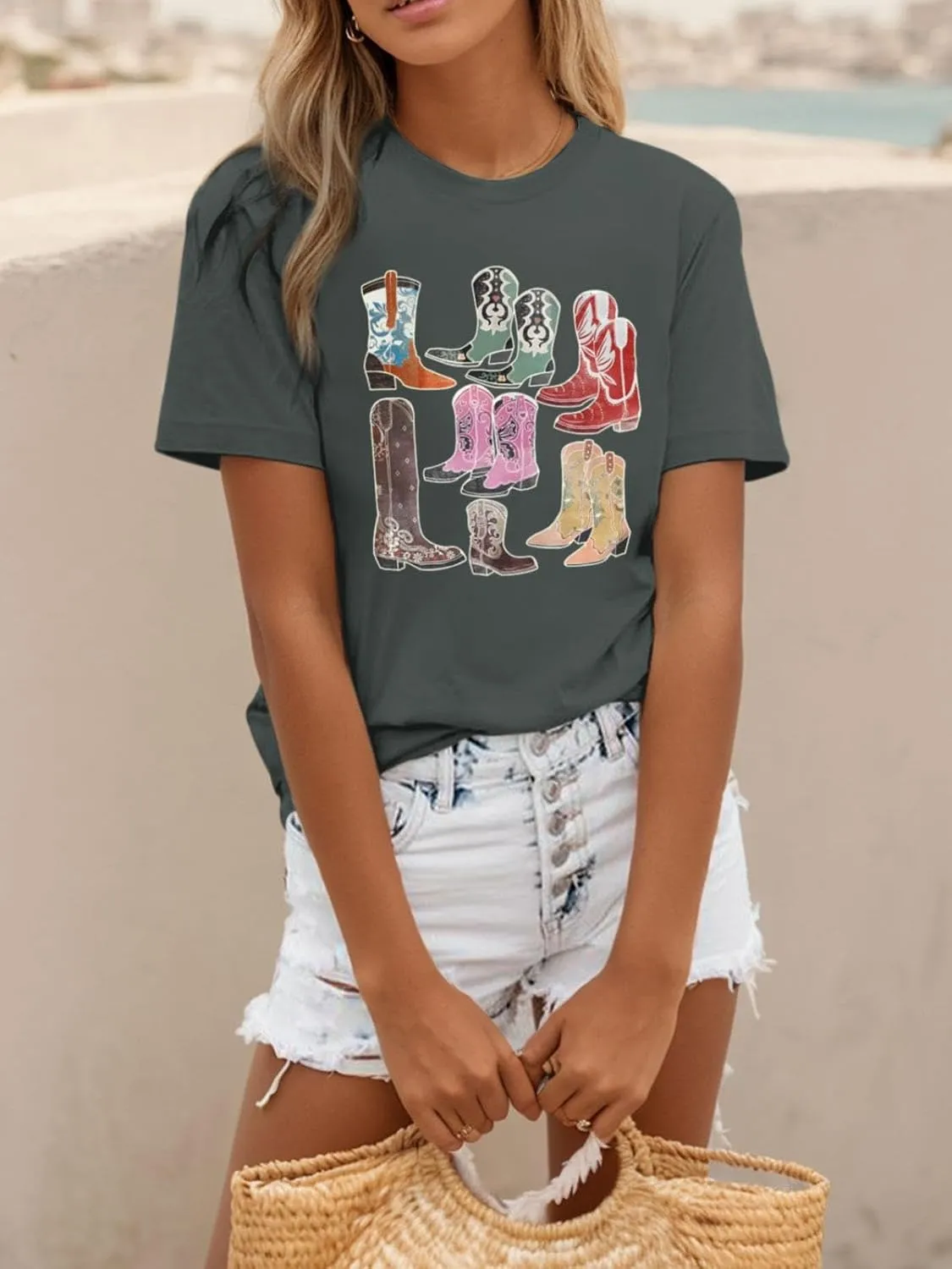 Cowboy Shirts for Women Western Cowgirl Country Graphic Tees Rodeo Boot Vintage T Shirts Music Cute Concert Outfit