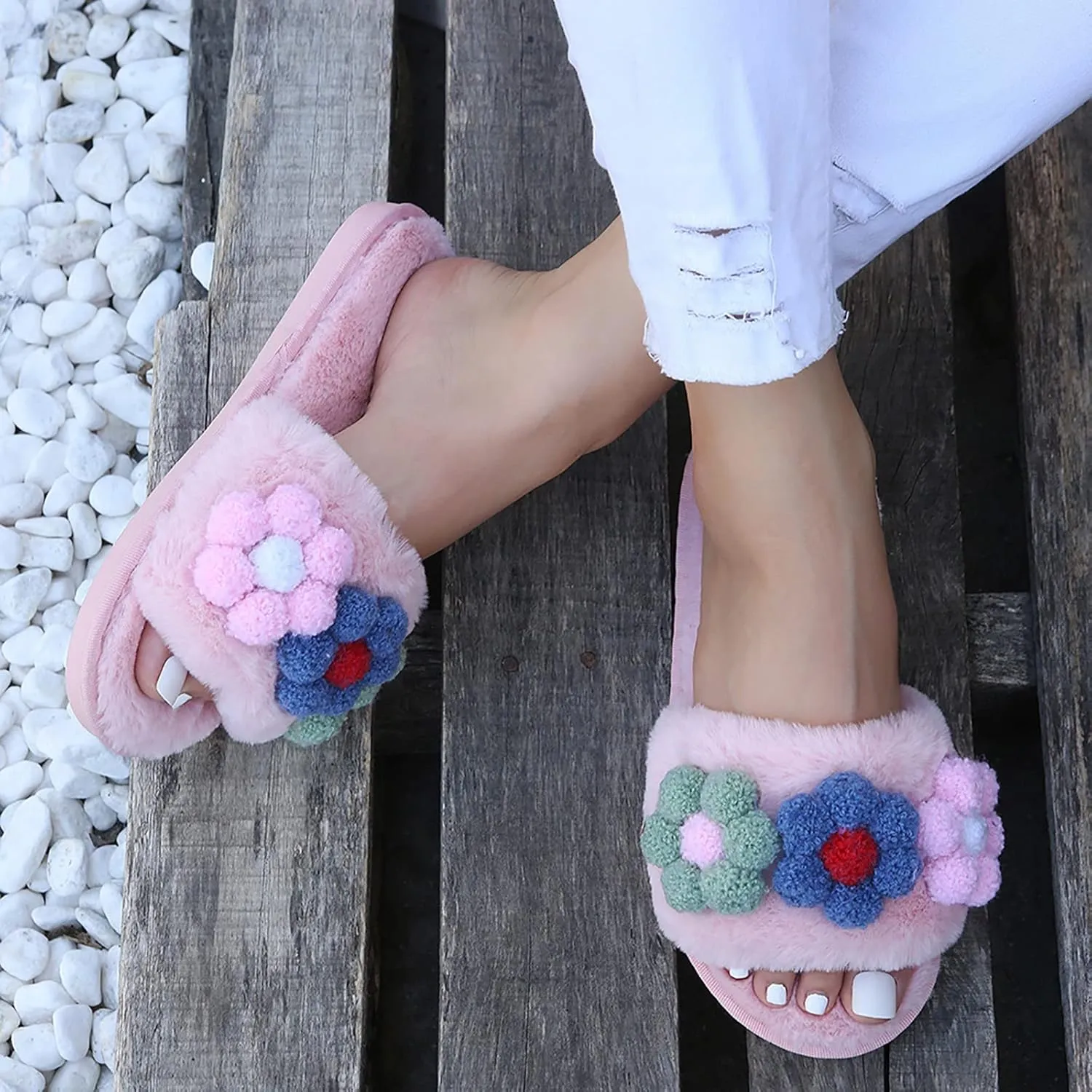 SBGMoSJ Indoor House Slippers for Guests Mens Slipper Booties Memory Foam House Slippers Spa Slippers for Women Rubber Christmas Garland Gifts for Women 2023