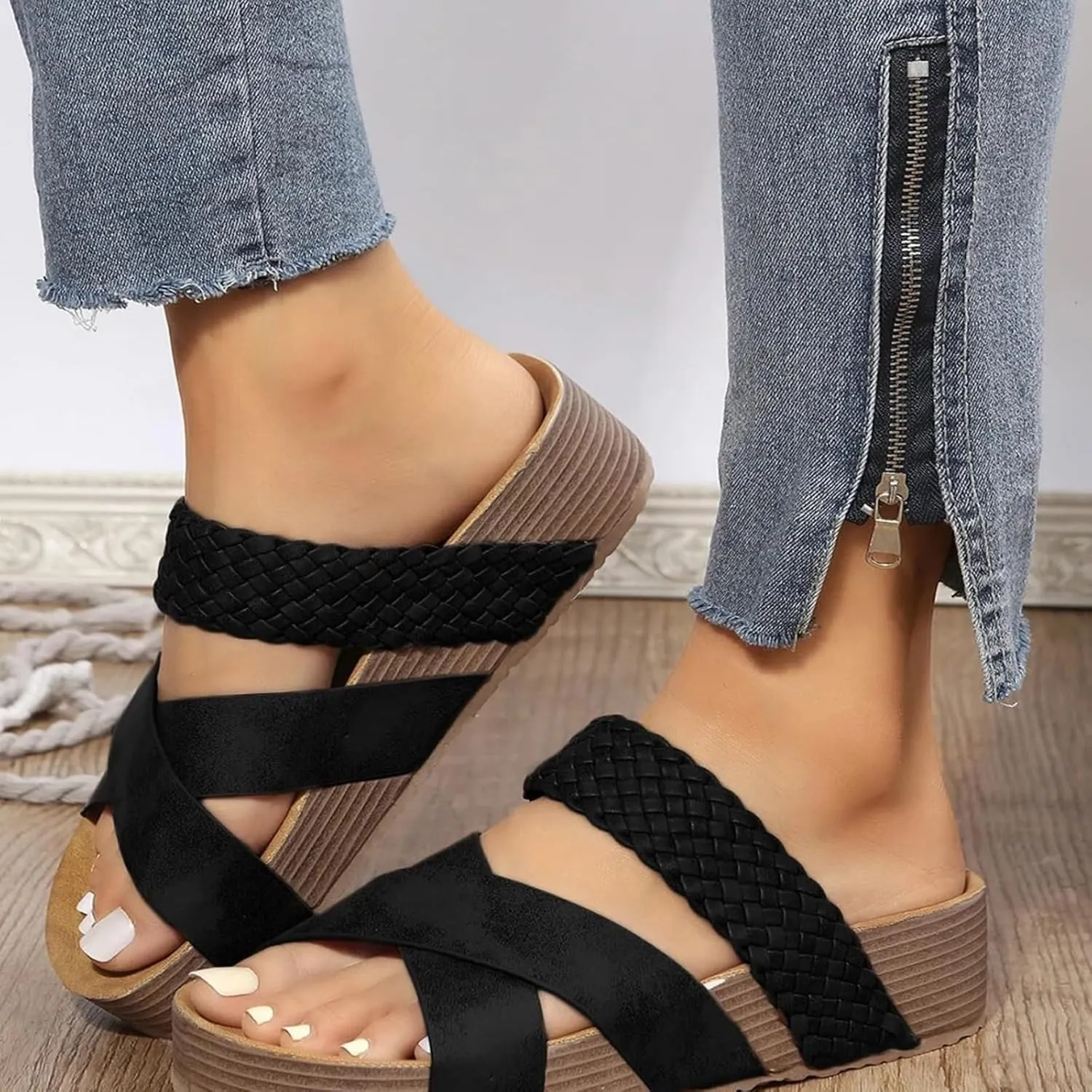 Wedge Sandals for Women Open Toe Flat Sandals with Arch Support Plus Size Cross Platform Slippers Non-Slip Summer Beach Vacation Shoes